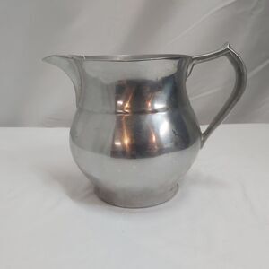 Vintage Wilton Armetal Mount Joy PA Pewter Tavern Pitcher